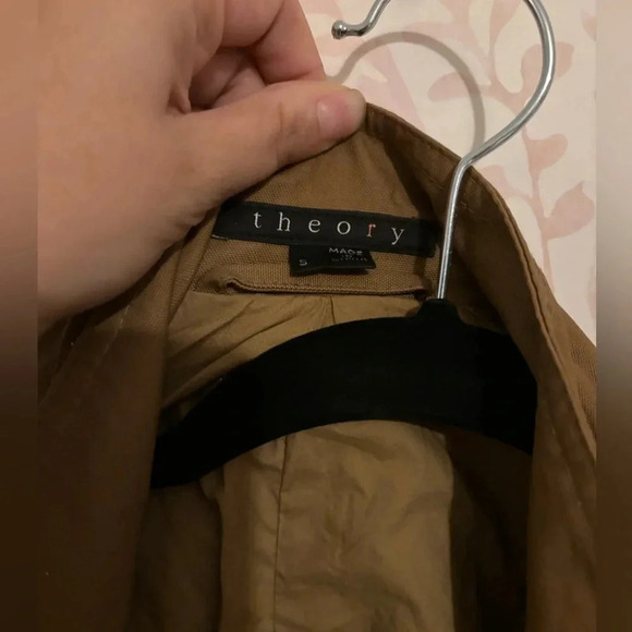 sale! EUC Women's Theory Lamb Leather Belted Trench Coat Jacket Size small White - Picture 3 of 6